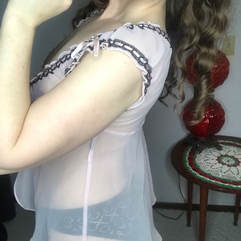 Sheer Babydoll - Picture 5 of 8